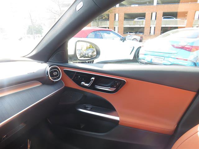 Used 2025 Mercedes-Benz C 300 4MATIC Sedan image 14