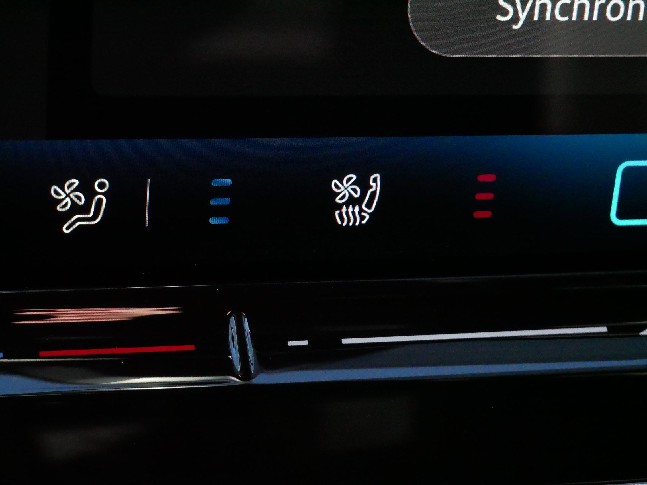 Certified 2025 Volkswagen ID.4 Pro S image 27