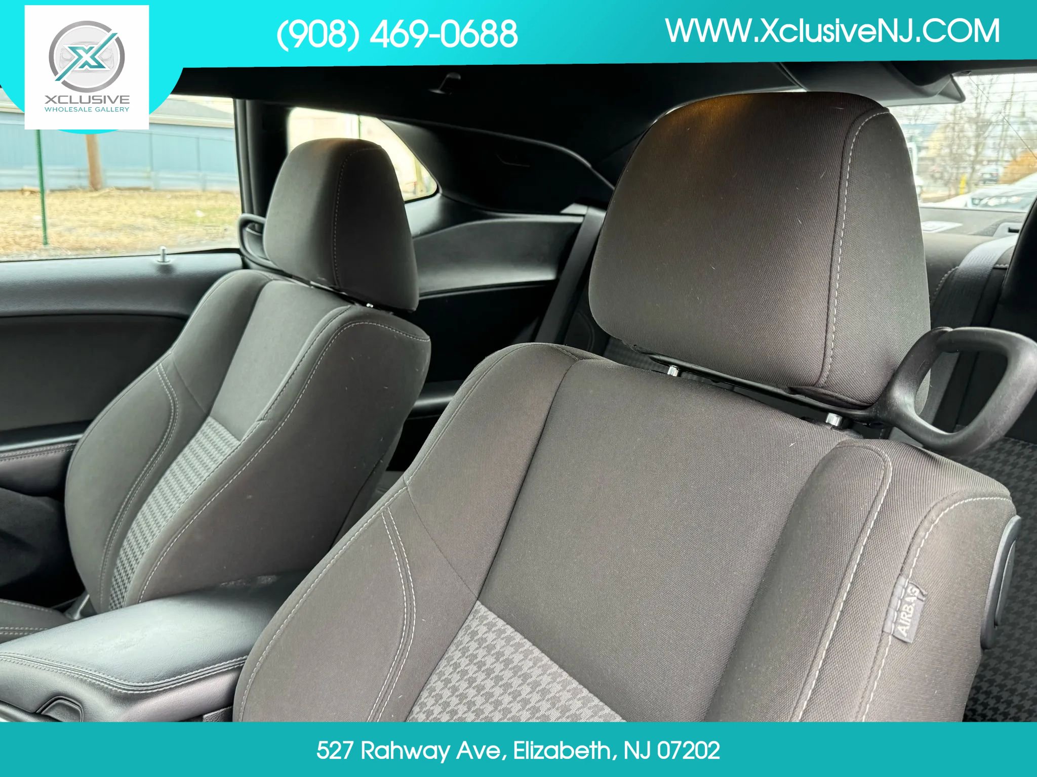 Used 2020 Dodge Challenger SXT image 10
