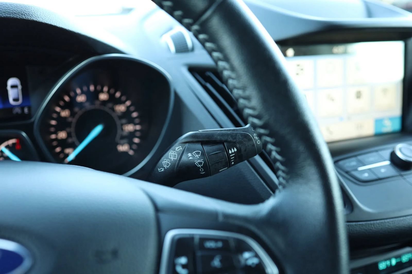 Used 2019 Ford Escape SE AWD/4WD image 17