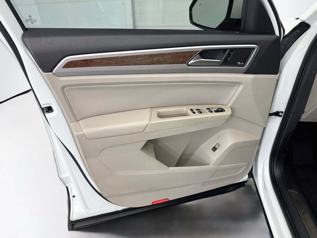 Used 2018 Volkswagen Atlas SEL Premium AWD/4WD image 23
