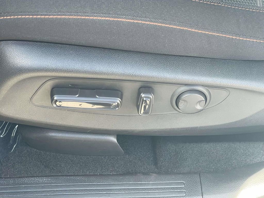 Certified 2025 Honda CR-V Sport image 16