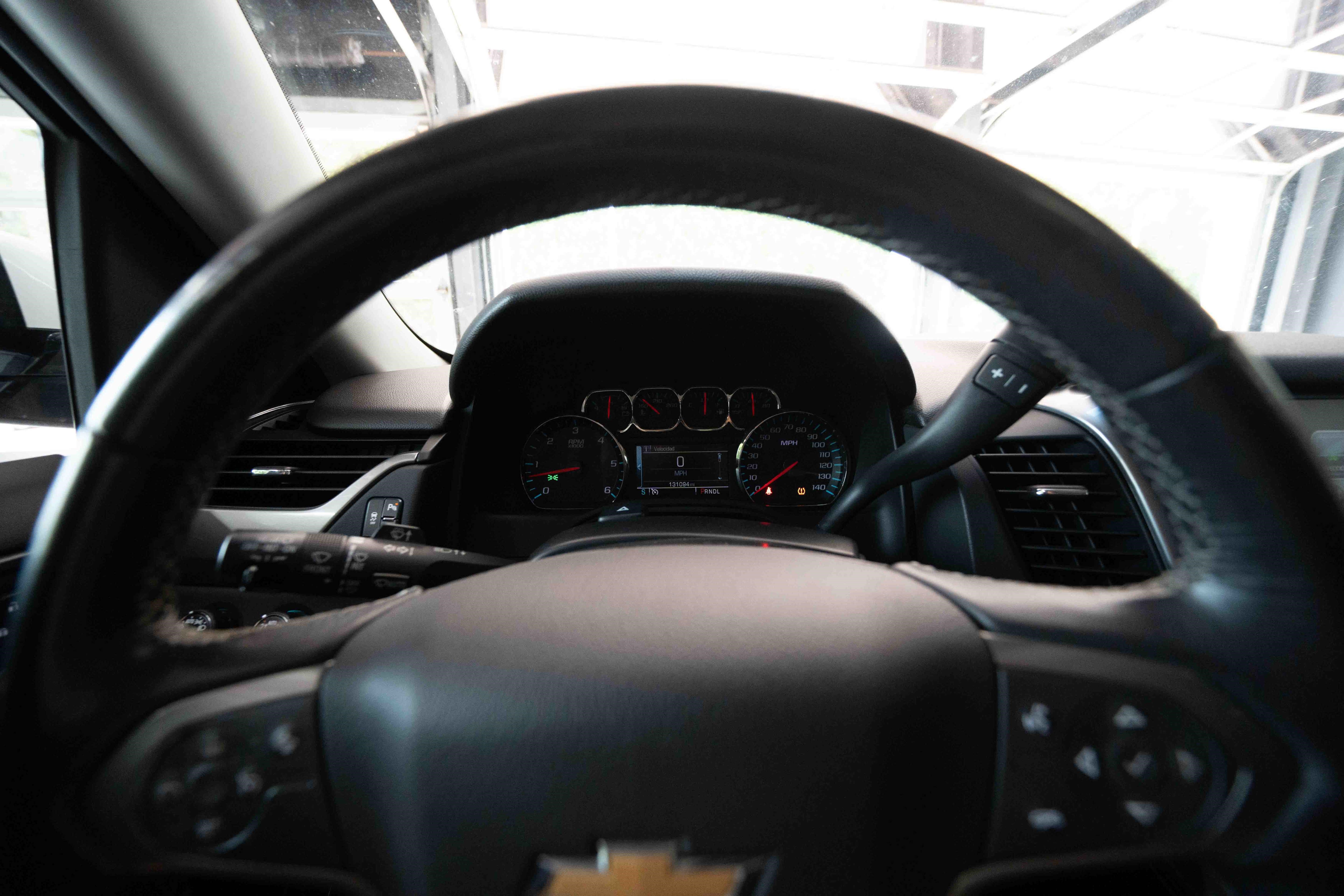 Used 2018 Chevrolet Suburban LT AWD/4WD image 15