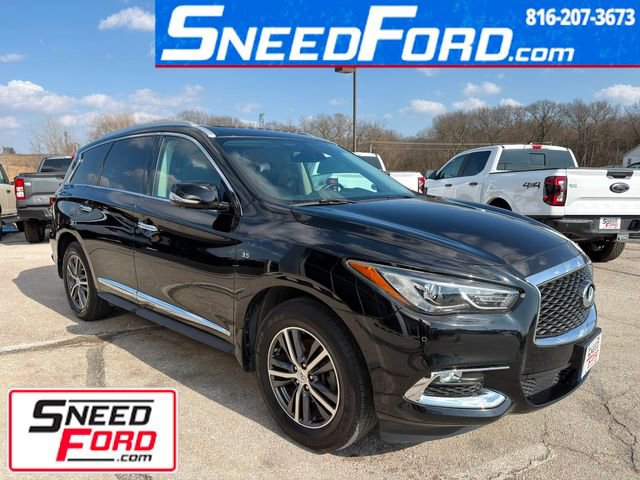 Used 2019 INFINITI QX60 Luxe w/ Essential Package