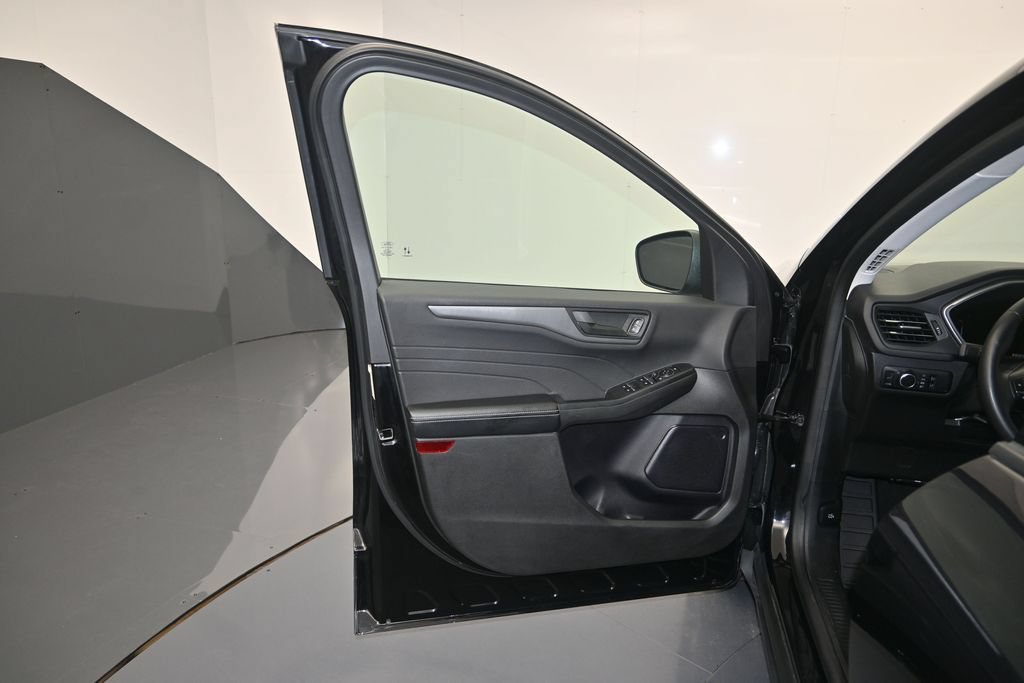 Used 2024 Ford Escape Active FWD image 10