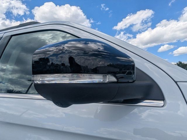 Used 2025 Ford Expedition Max Active AWD/4WD image 13
