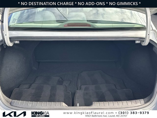 Used 2021 Hyundai Elantra SEL FWD image 18
