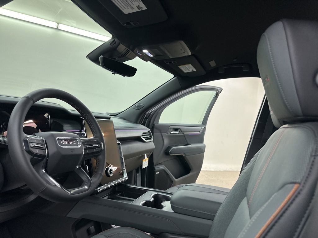 New 2026 GMC Acadia AT4 w/ Luxury Package AWD/4WD image 29