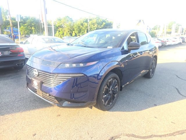 Used 2025 Nissan Murano Platinum w/ Cargo Package AWD/4WD image 1