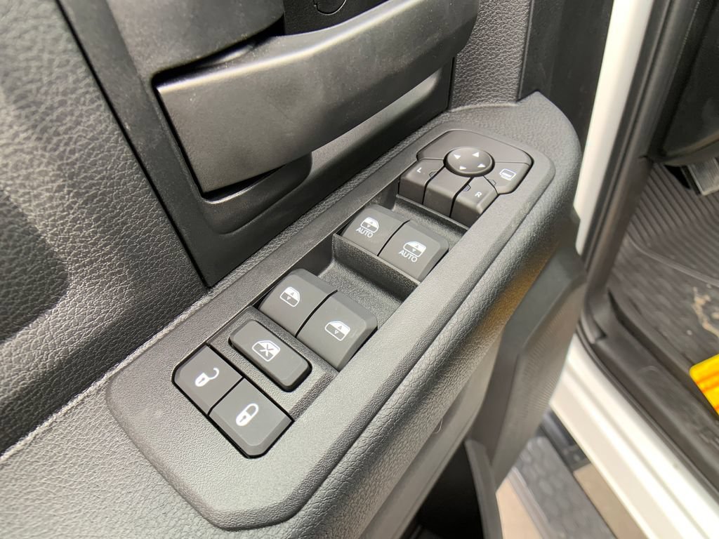 New 2026 RAM 2500 Tradesman AWD/4WD image 11