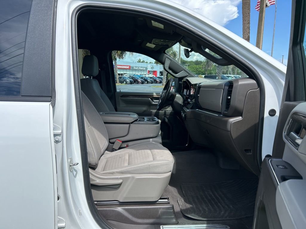 Used 2024 Chevrolet Silverado 2500 LT image 32