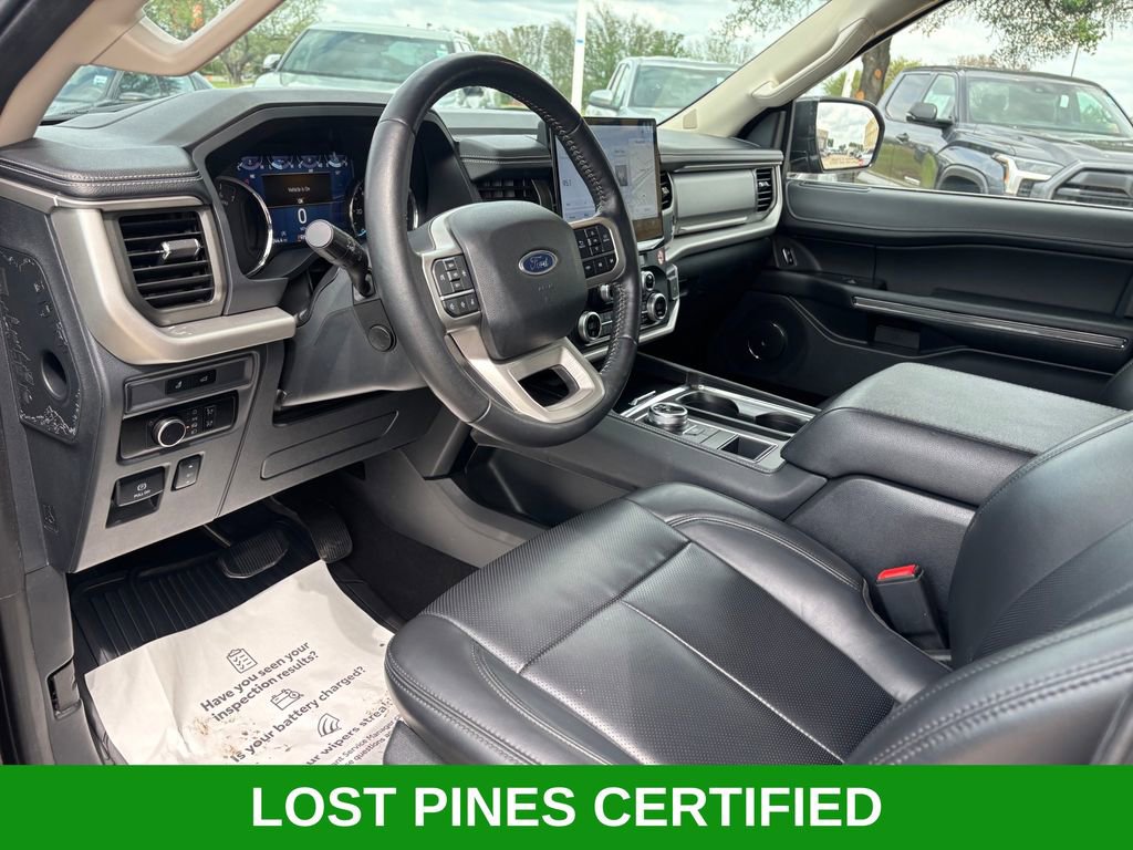 Used 2024 Ford Expedition Max XLT RWD image 6