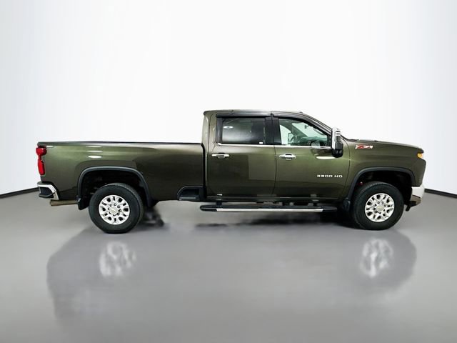 Used 2023 Chevrolet Silverado 3500 LTZ w/ LTZ Convenience Package image 10