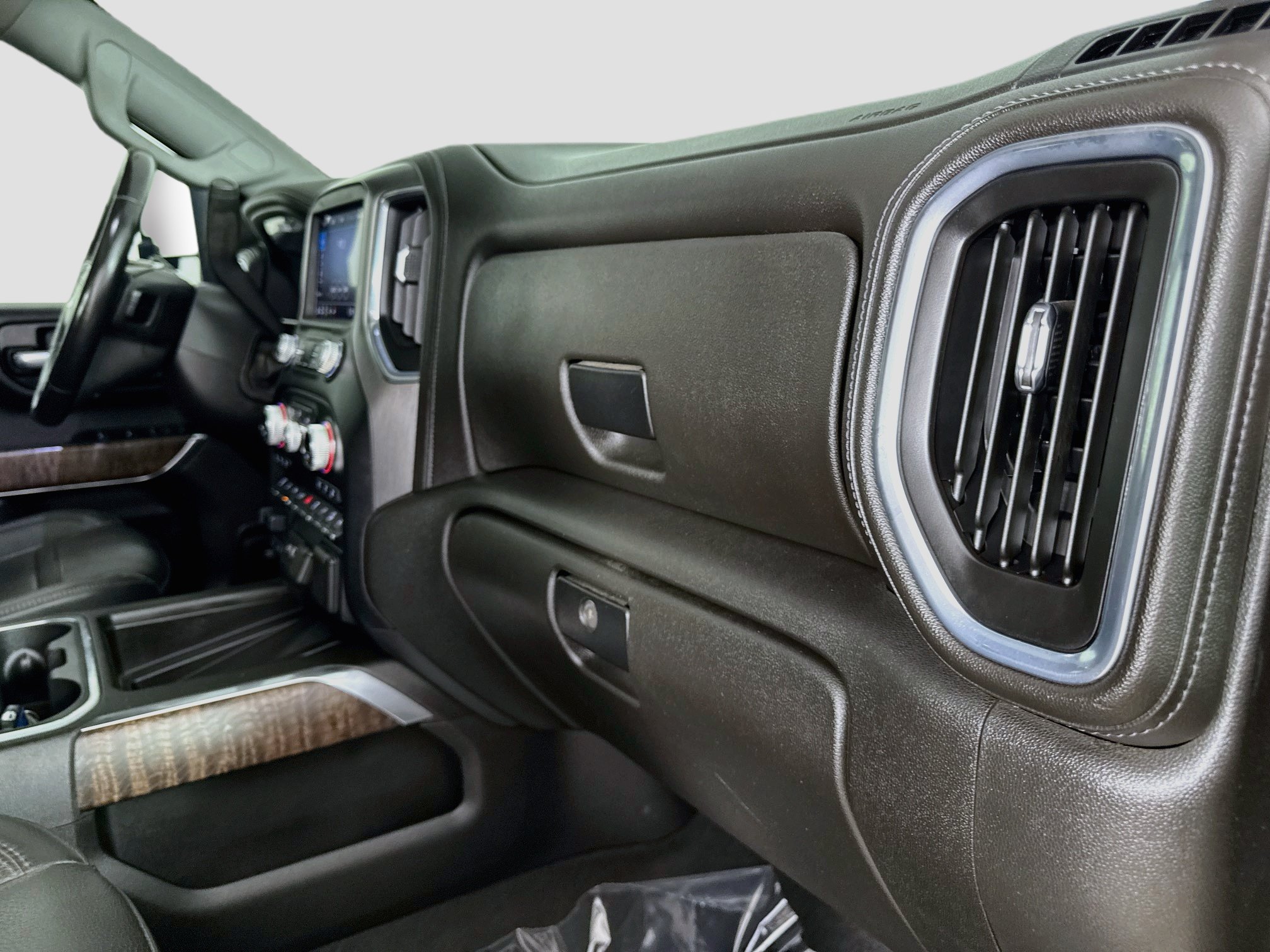 Used 2022 GMC Sierra 3500 Denali w/ Denali Black Diamond Edition AWD/4WD image 32