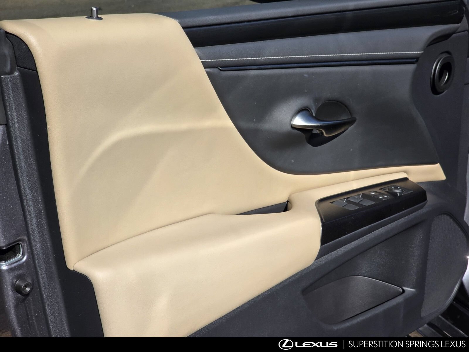 Used 2019 Lexus ES 350 w/ Accessory Package 2 FWD image 11