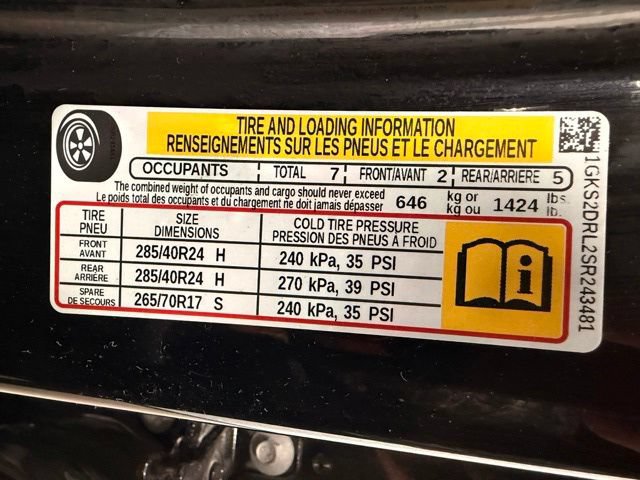 Used 2025 GMC Yukon Denali w/ Denali Reserve Package AWD/4WD image 57