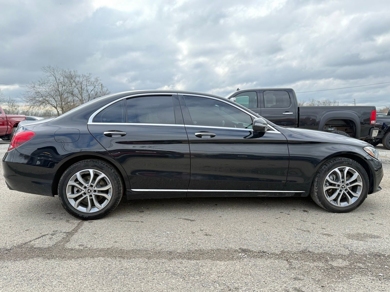 Used 2018 Mercedes-Benz C 300 4MATIC Sedan image 10