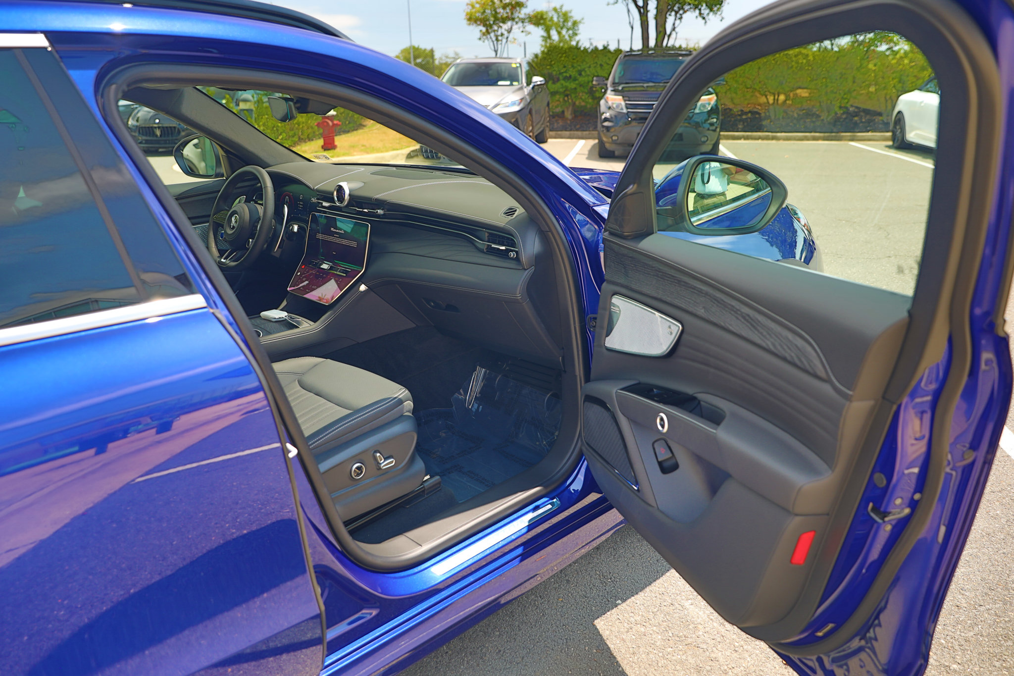 Used 2024 Maserati Grecale GT AWD/4WD image 54