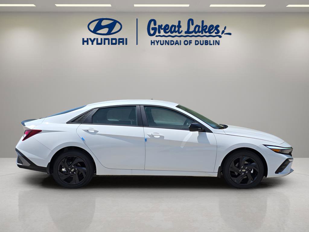 New 2026 Hyundai Elantra Sport FWD image 6