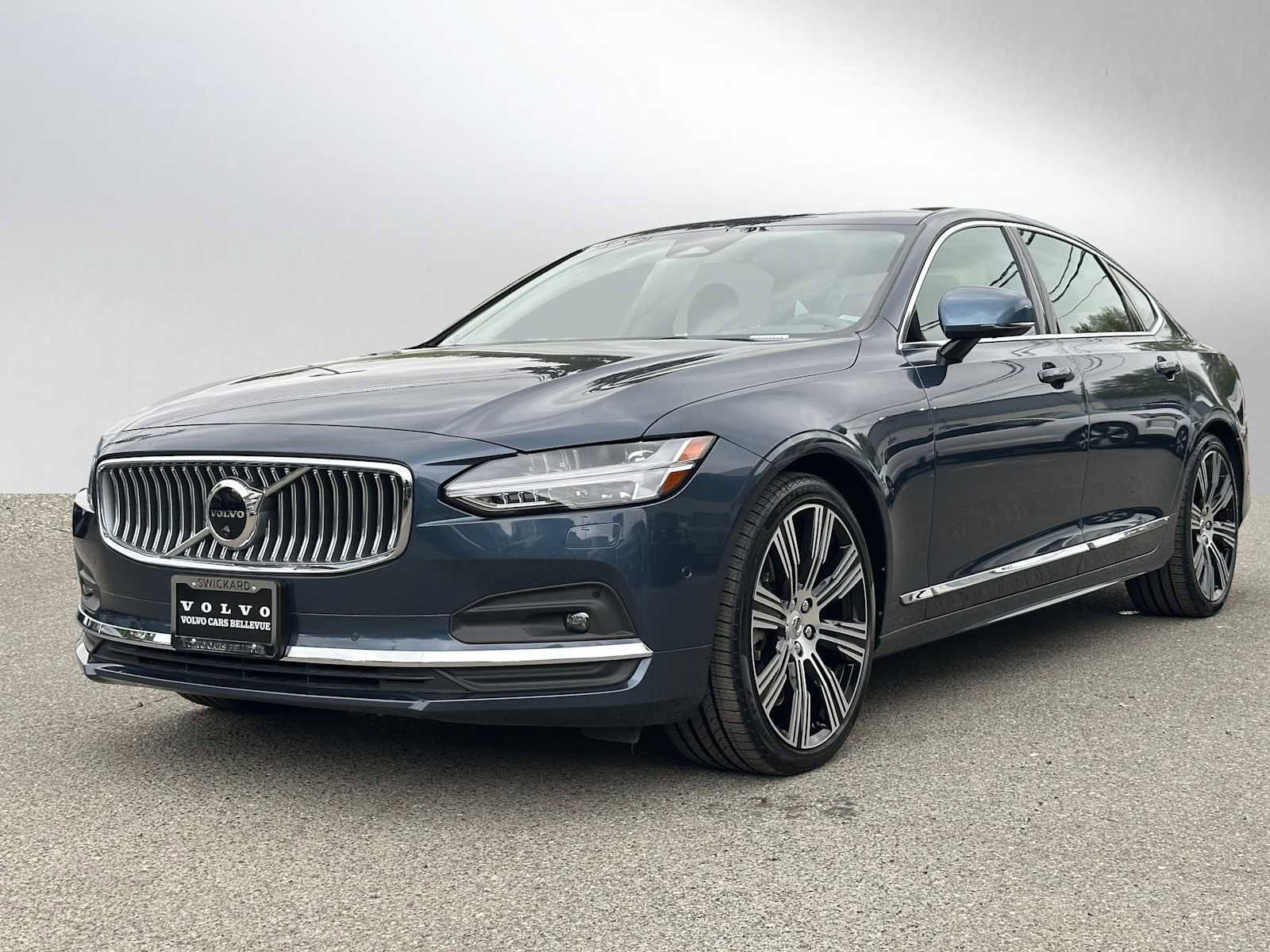 Certified 2023 Volvo S90 B6 Plus AWD/4WD image 8