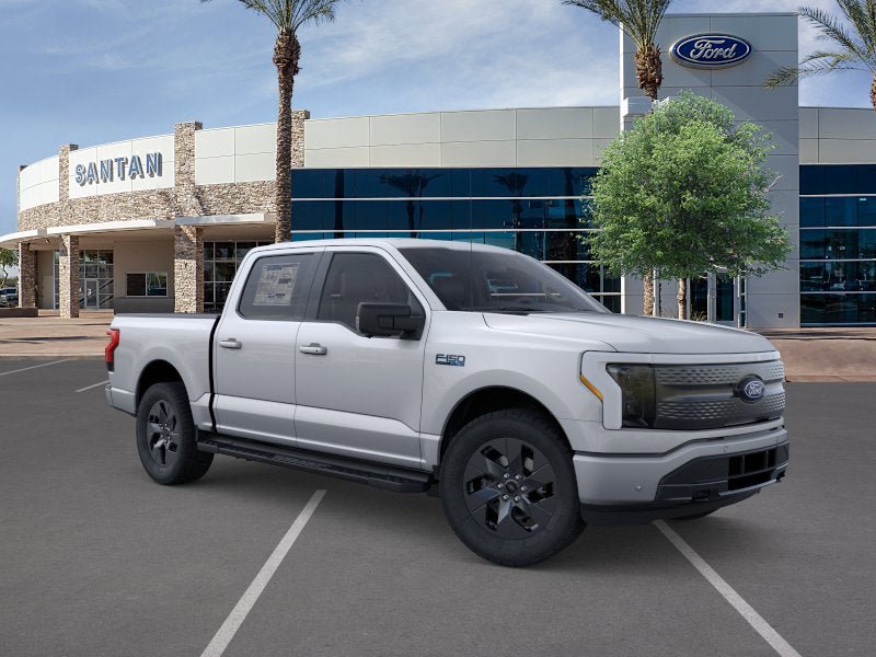 New 2025 Ford F150 Lightning Flash AWD/4WD image 7