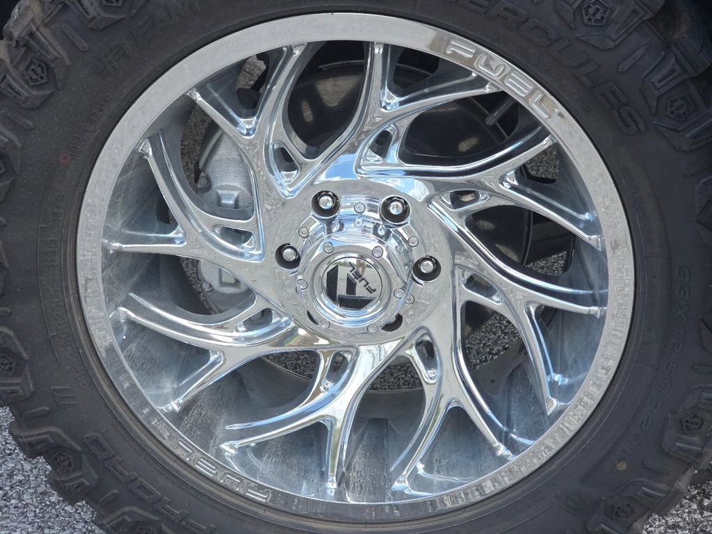 Used 2026 GMC Sierra 1500 Denali w/ Technology Package AWD/4WD image 9