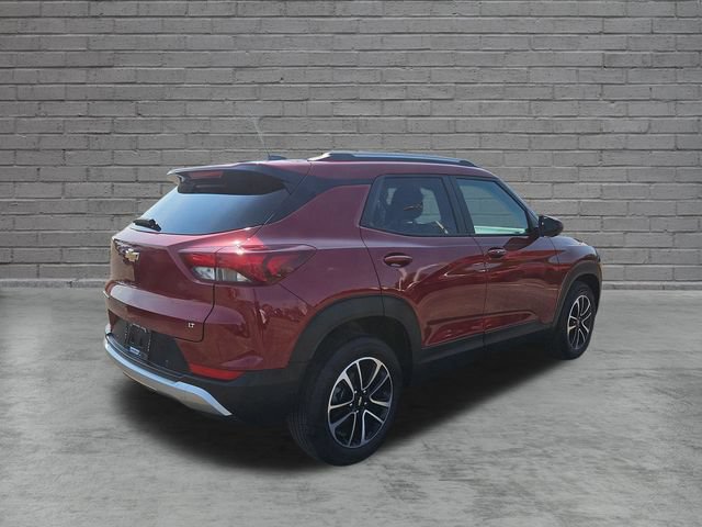Used 2024 Chevrolet TrailBlazer LT w/ Convenience Package FWD image 6