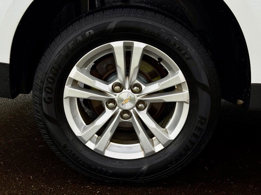 Used 2015 Chevrolet Equinox LS image 67