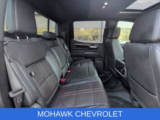 Certified 2023 Chevrolet Silverado 1500 High Country w/ Technology Package AWD/4WD image 28