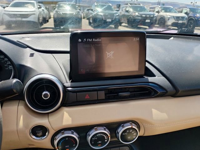 Used 2019 MAZDA MX-5 Miata RF Grand Touring RWD image 22