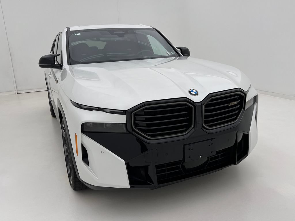 Used 2023 BMW XM AWD/4WD image 3