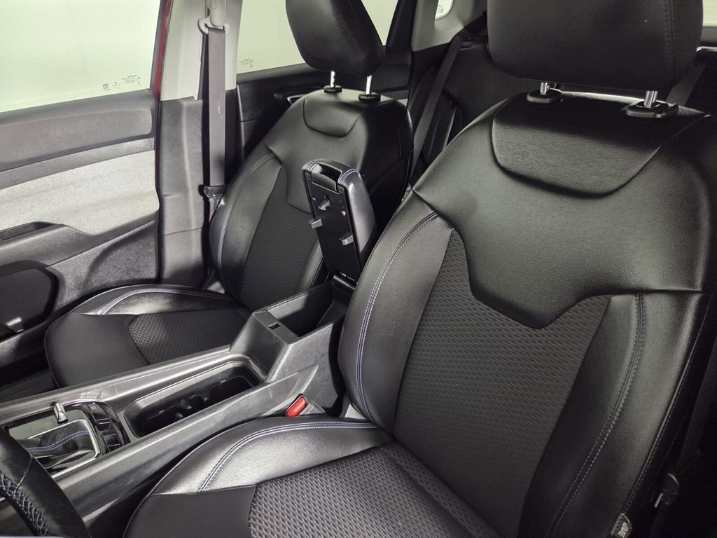 Certified 2022 Jeep Compass Latitude w/ Convenience Group AWD/4WD image 23