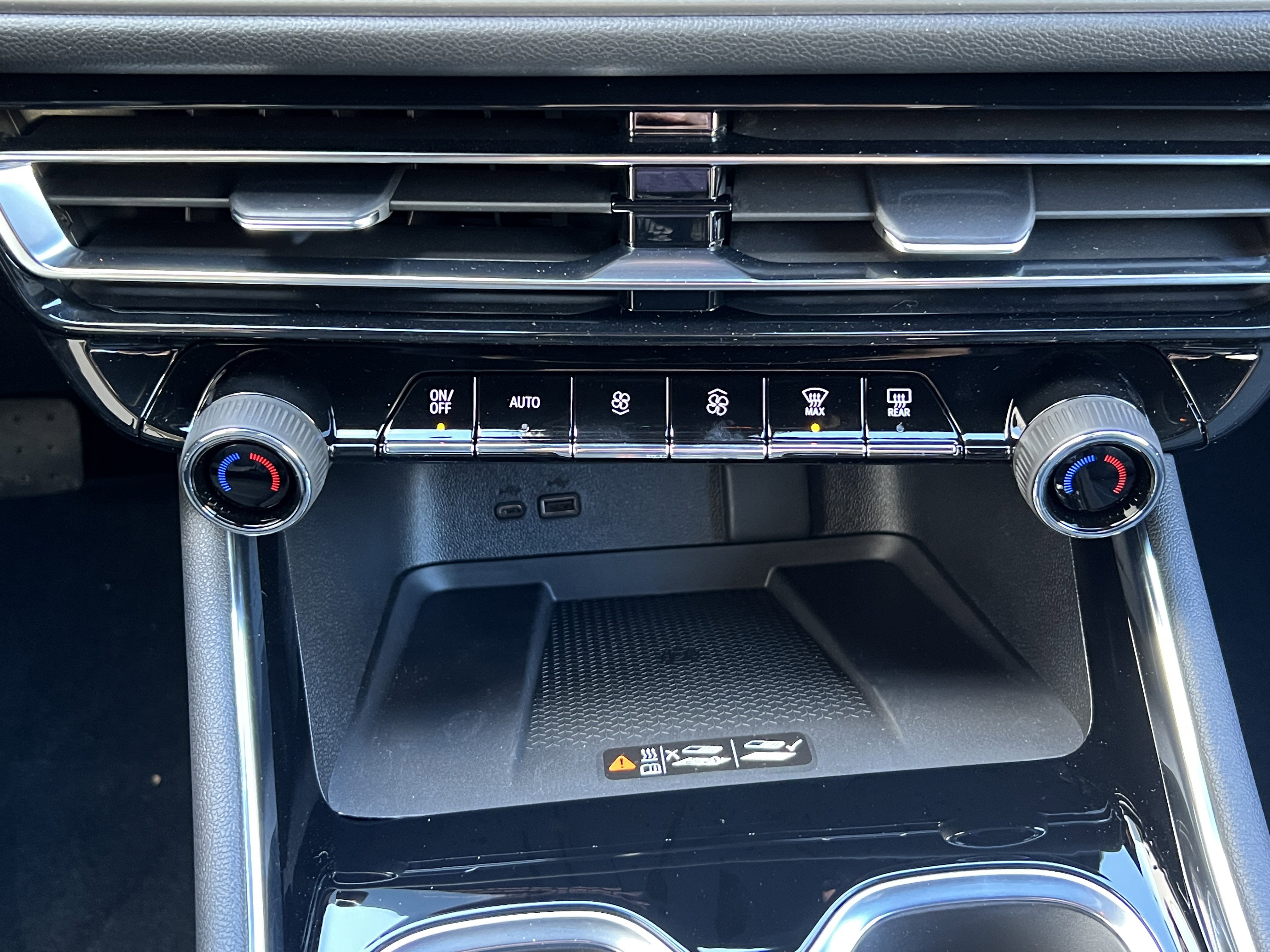 New 2026 Chevrolet Traverse LT image 33