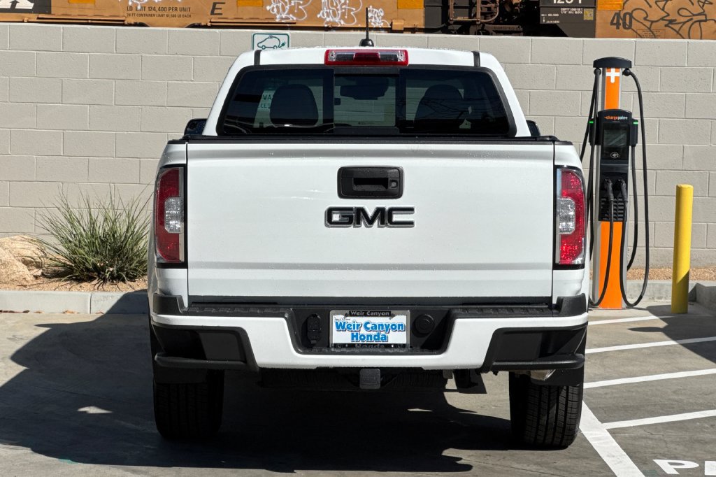 Used 2018 GMC Canyon Denali AWD/4WD image 10