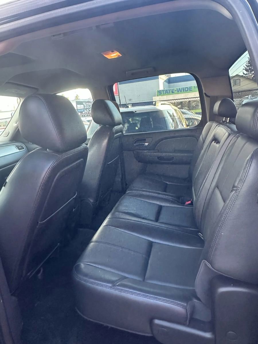 Used 2013 Chevrolet Silverado 2500 LTZ w/ LTZ Plus Package image 13