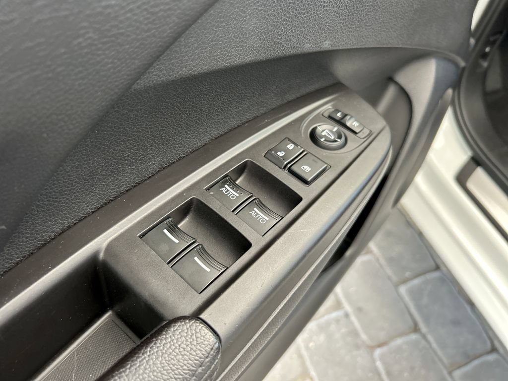 Used 2018 Acura RDX w/ Technology Package FWD image 10