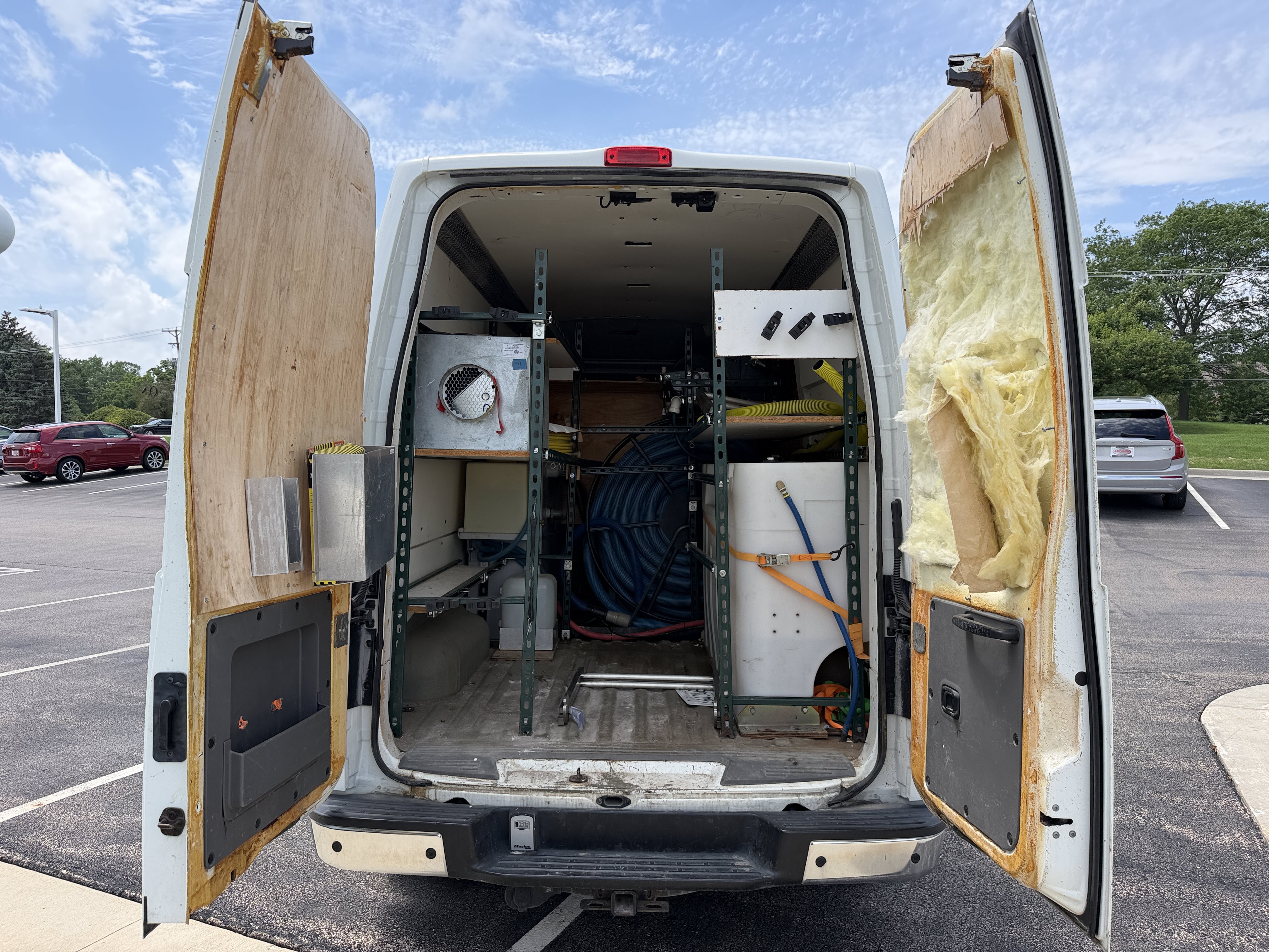 Used 2013 Nissan NV 3500 SV w/ Technology Pkg RWD image 8