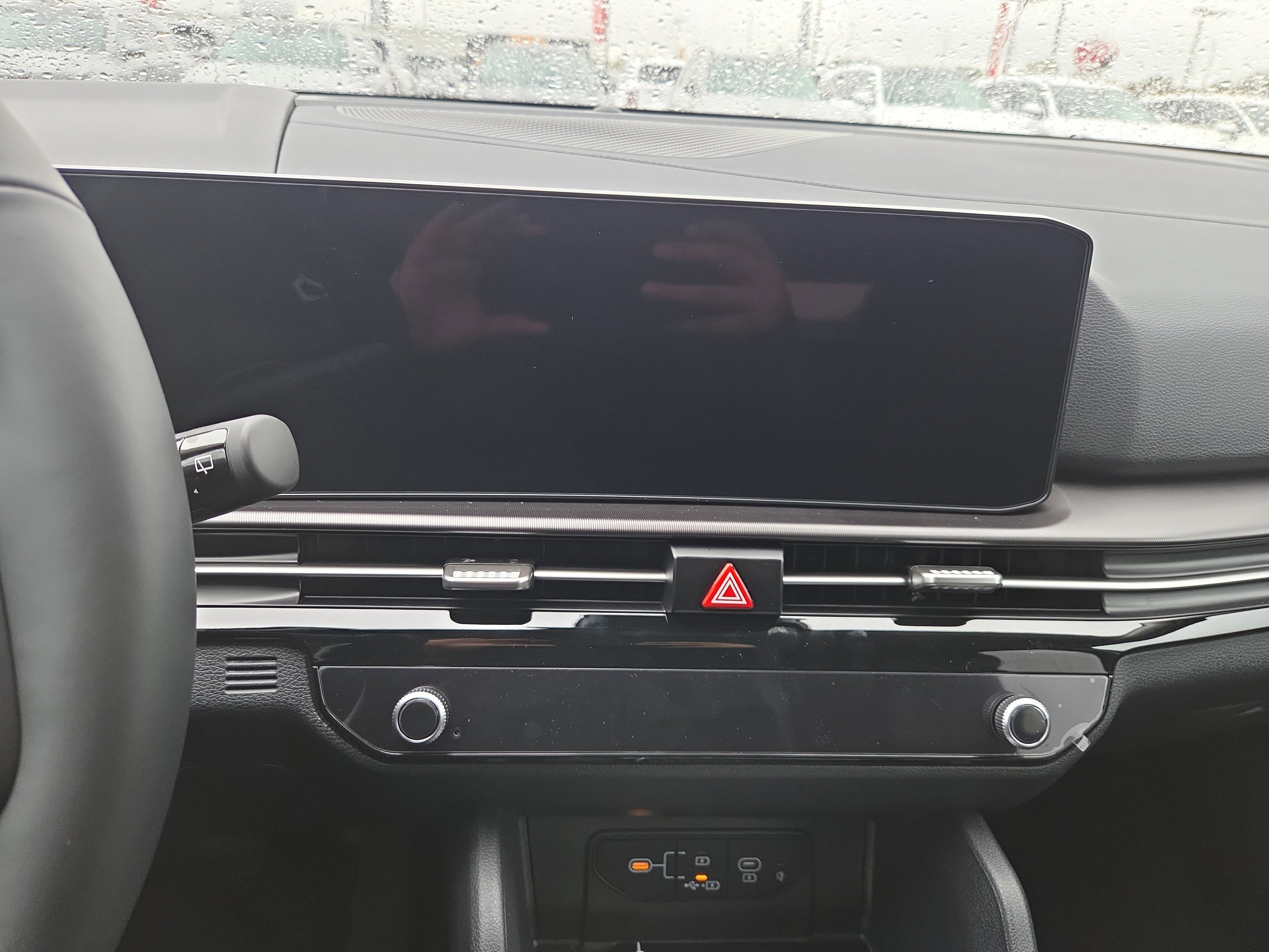 New 2026 Kia Sportage SX image 12