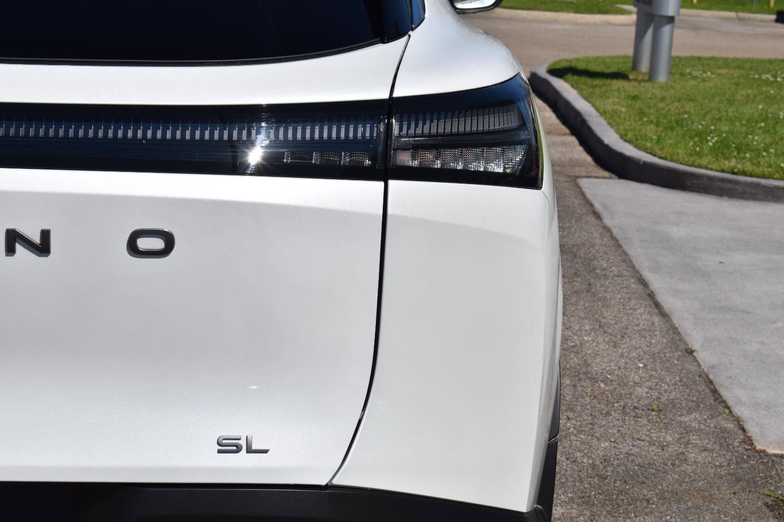 New 2026 Nissan Murano SL AWD/4WD image 9