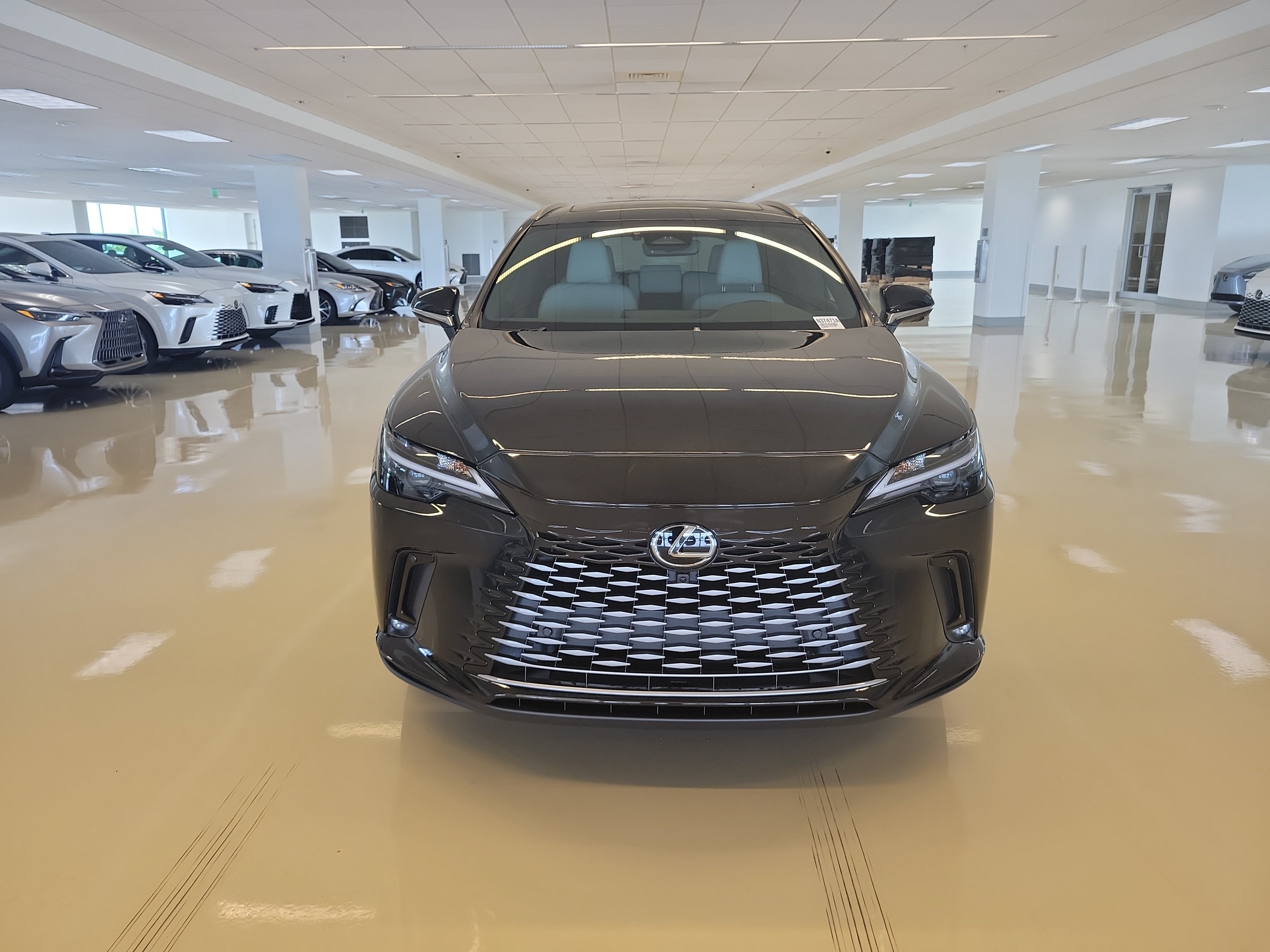 New 2026 Lexus RX 500h F Sport AWD/4WD image 3