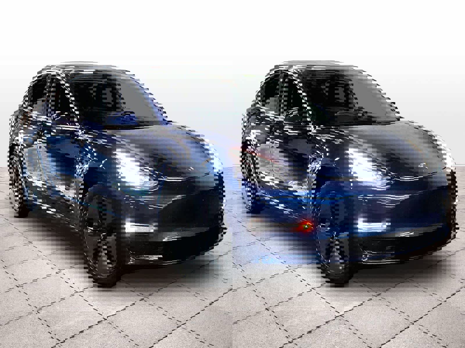 Used 2018 Tesla Model 3 Mid Range image 2