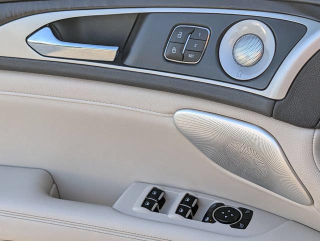 Used 2019 Lincoln MKZ Reserve w/ Luxury Package FWD image 24