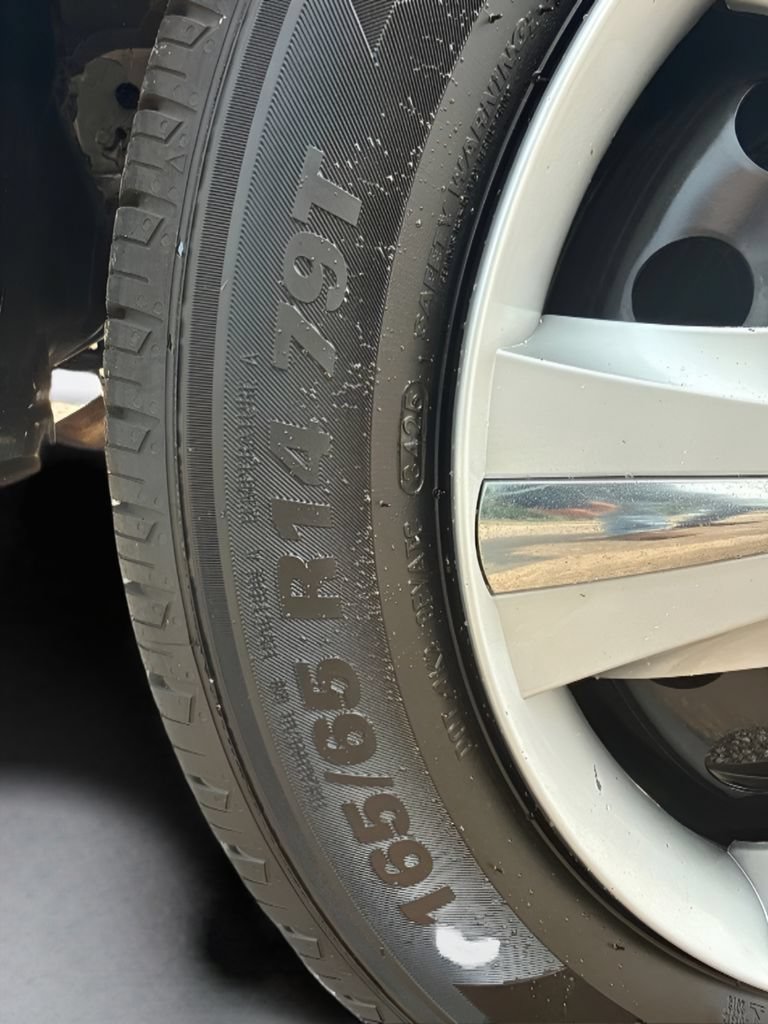 Used 2024 Mitsubishi Mirage ES FWD image 31
