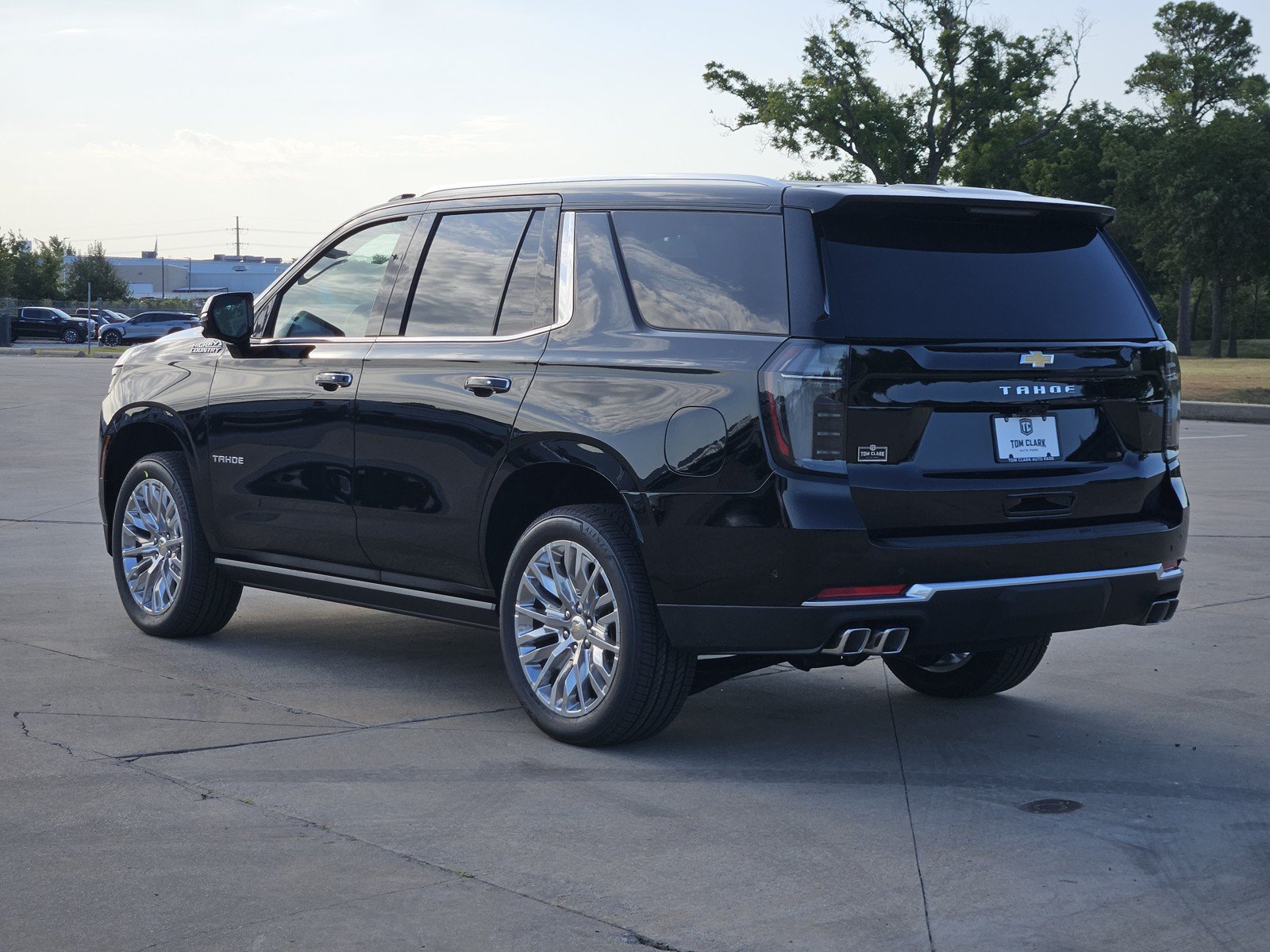New 2026 Chevrolet Tahoe High Country AWD/4WD image 3