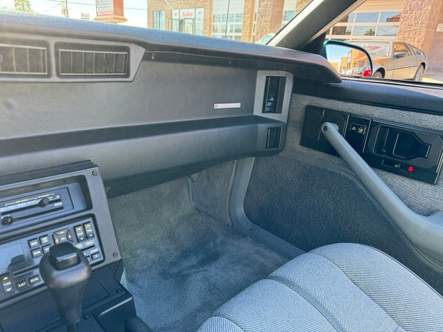 Used 1991 Chevrolet Camaro RS image 31