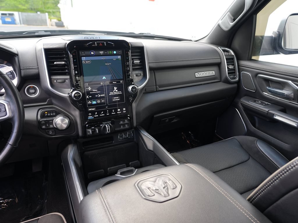 Used 2023 RAM 1500 Laramie AWD/4WD image 21