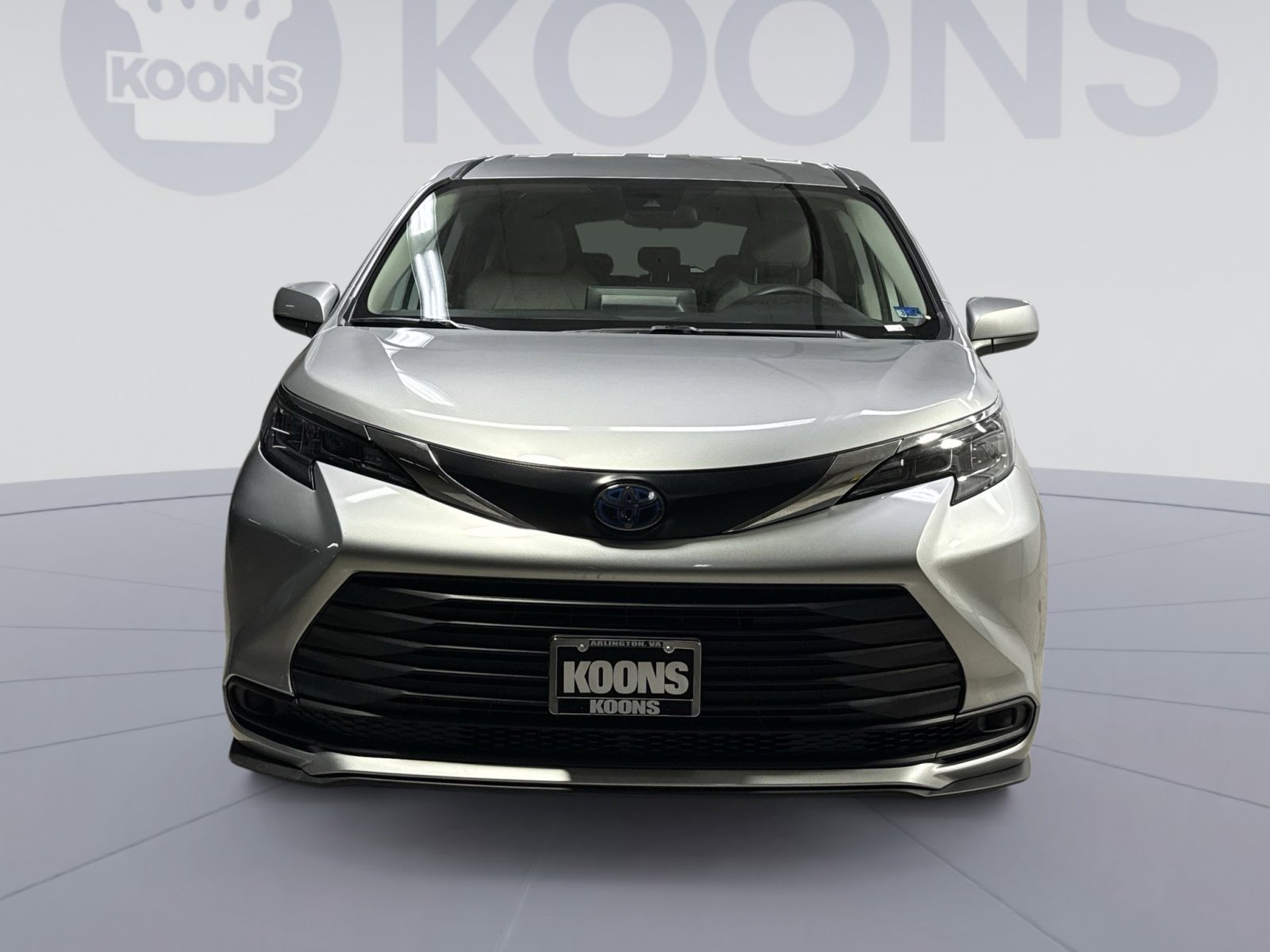 Used 2024 Toyota Sienna LE image 15