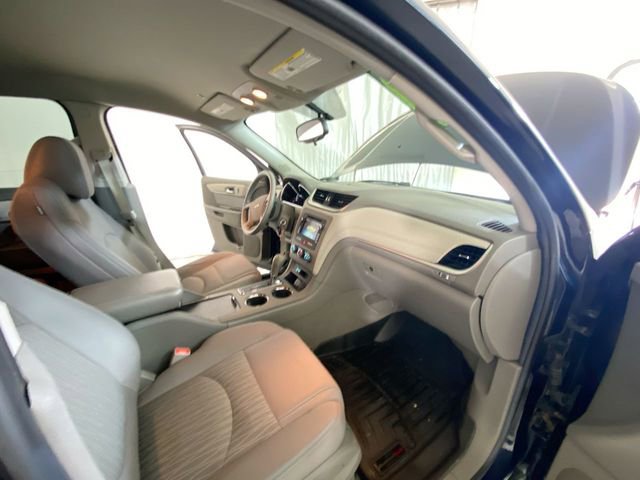 Used 2016 Chevrolet Traverse LS FWD image 39