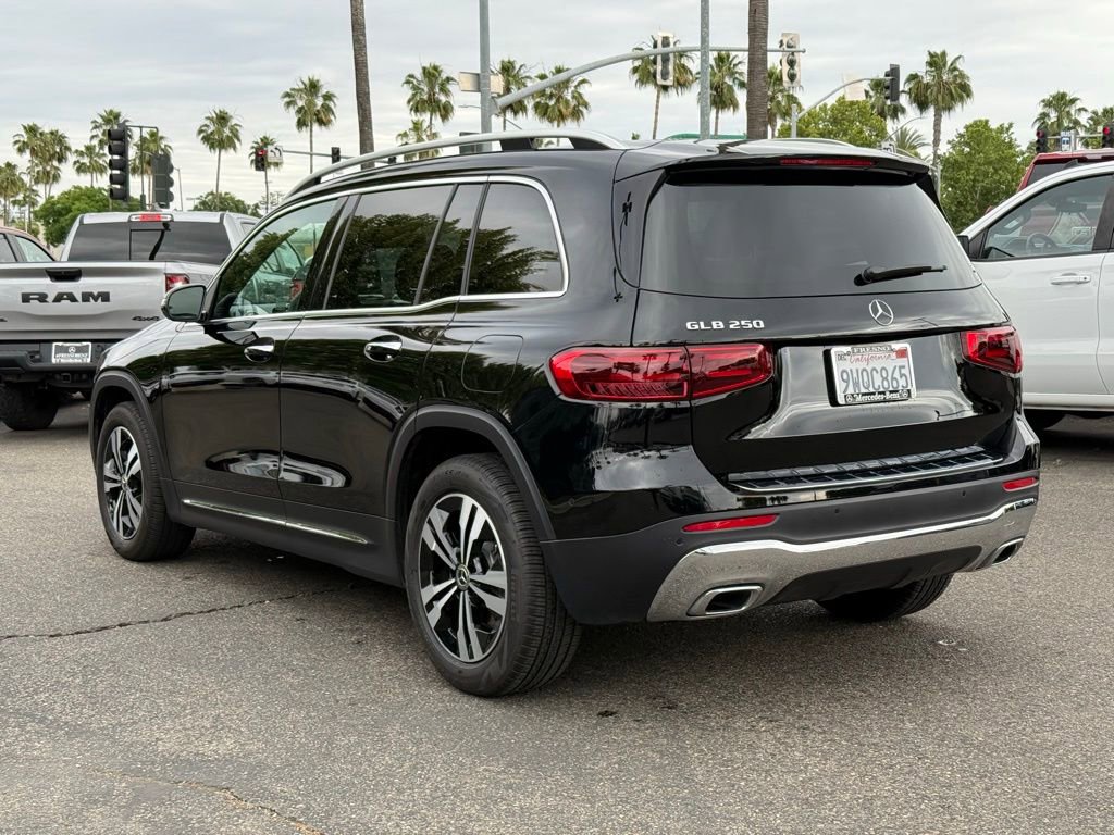 Used 2026 Mercedes-Benz GLB 250 image 8