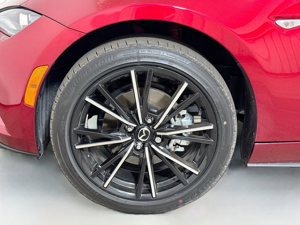 Used 2025 MAZDA MX-5 Miata RF Grand Touring image 25